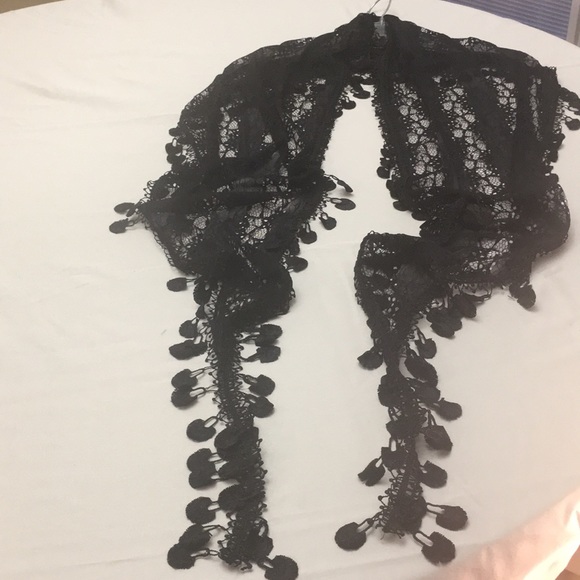 Elegant Lace Scraf with Pom Poms - Picture 1 of 4